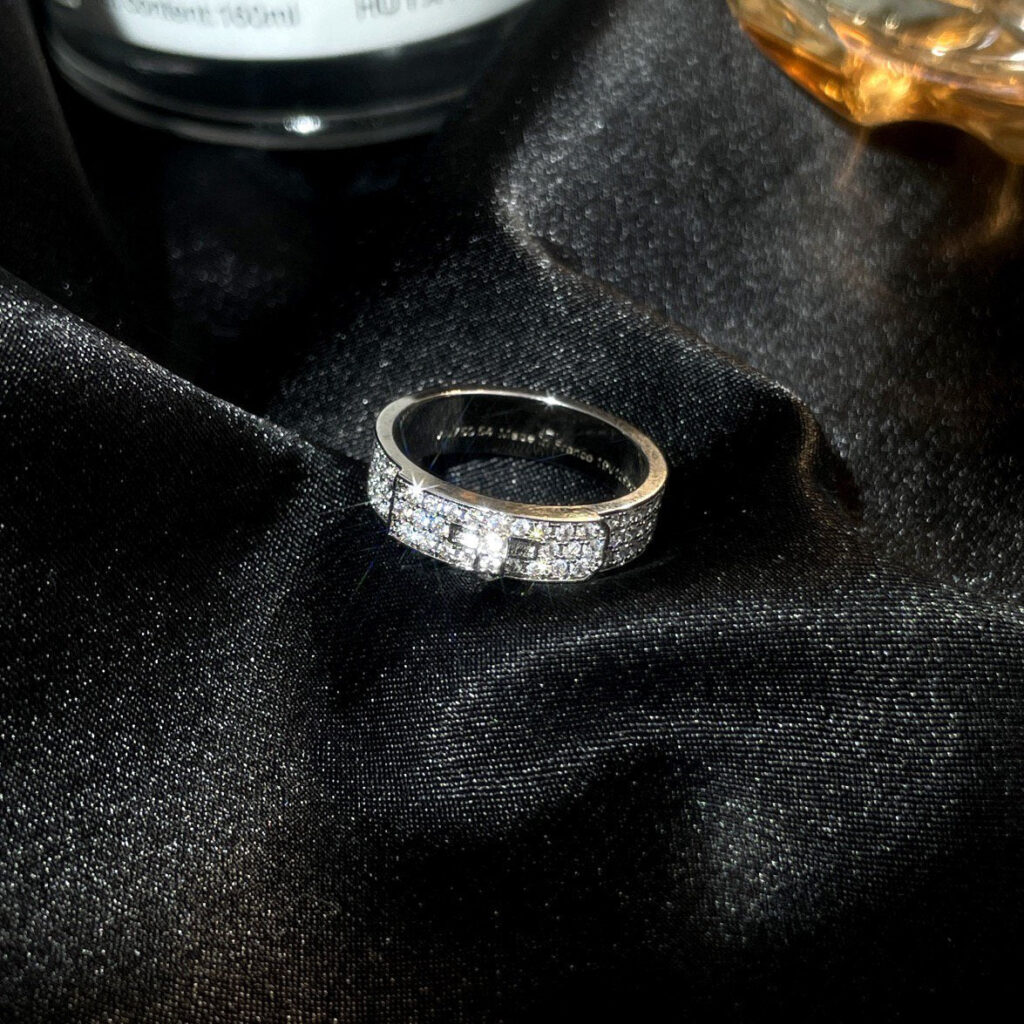 KELLY SILVER DIAMOND RING - Product Image 2