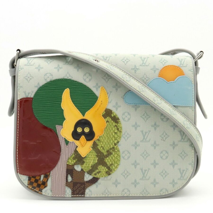 LOUIS VUITTON Monogram Comte de Fe Musette Shoulder Bag Gray Light Blue | Studio Nafay