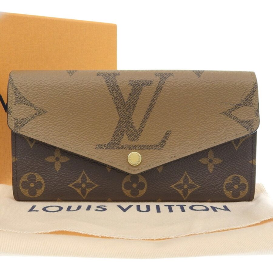 LOUIS VUITTON Monogram Giant Reverse Portefeuille Sarah Long Wallet | Studio Nafay