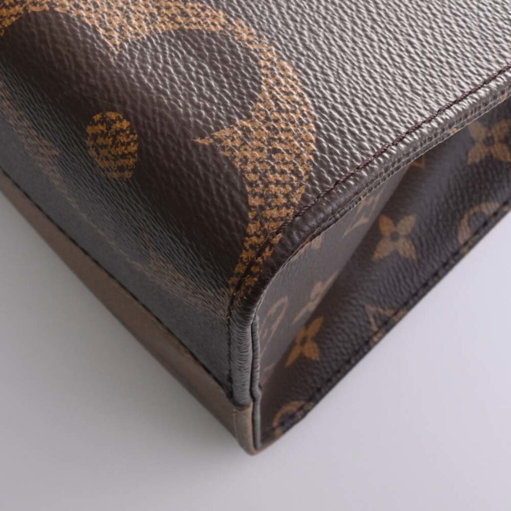 LOUIS VUITTON Monogram Giant Reverse On the Go MM Handbag Brown Women's - Product Image 2