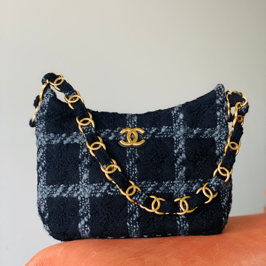 CC hobo handbag 24 black gray wool | Studio Nafay