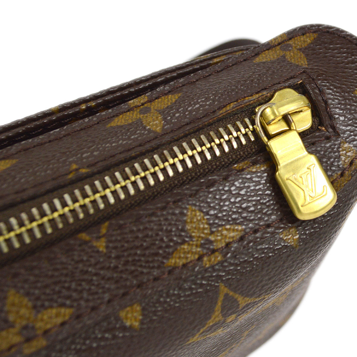 LOUIS VUITTON GERONIMOS BUM BAG