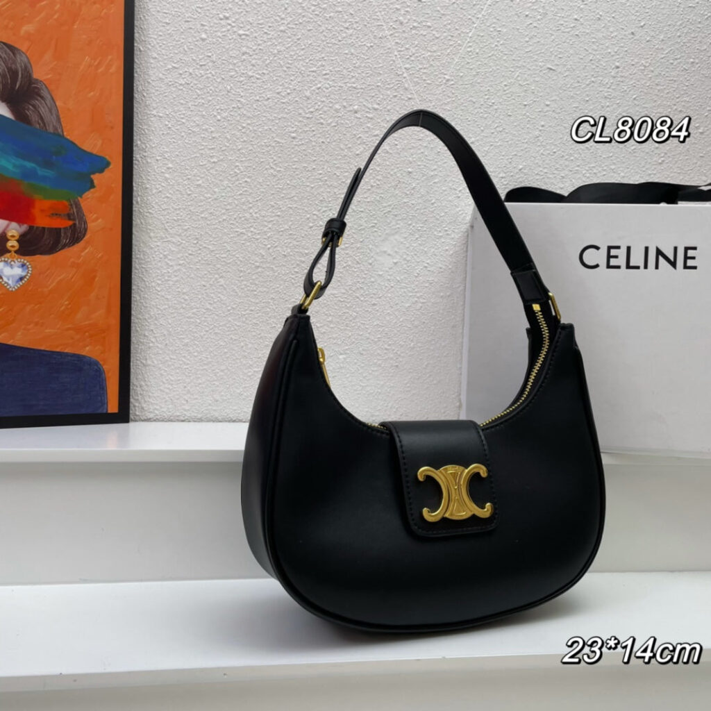 23 CALFSKIN BAG BLACK - Product Image 2