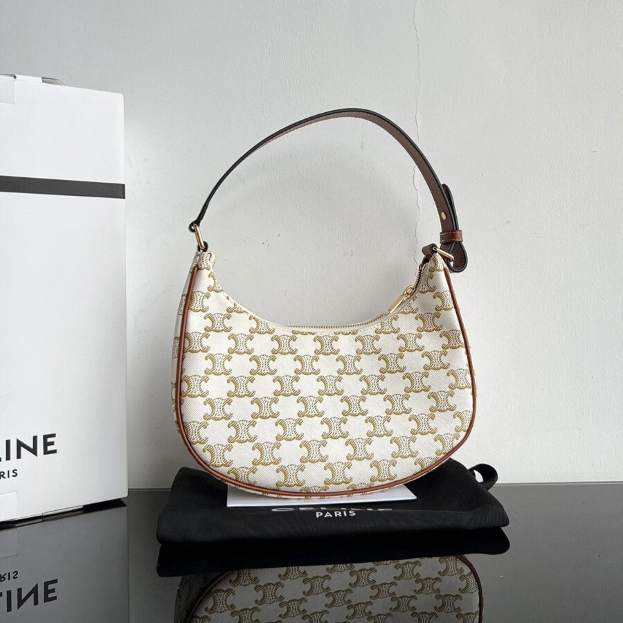 TRIPHOME 23 COWHIDE WHITE CARO | Studio Nafay