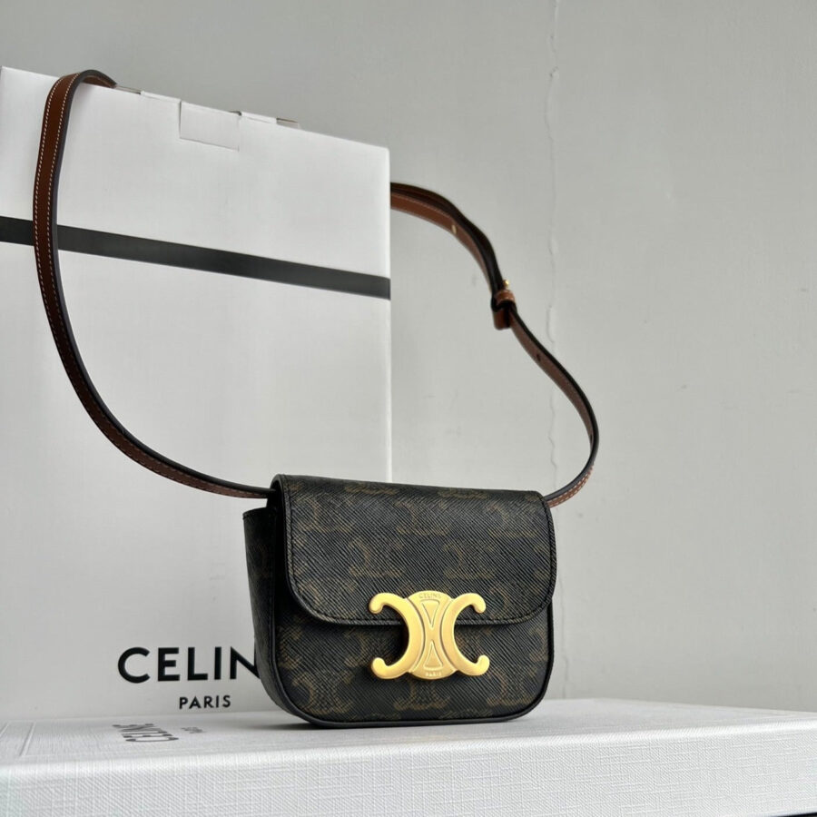 Triomphe 11 Black Pattern Shiny Calfskin Handbag | Studio Nafay