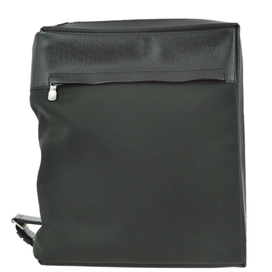 Louis Vuitton Black Taiga Beluga Shoulder Bag