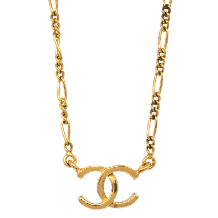 Chanel CC Chain Pendant Necklace Gold | Studio Nafay