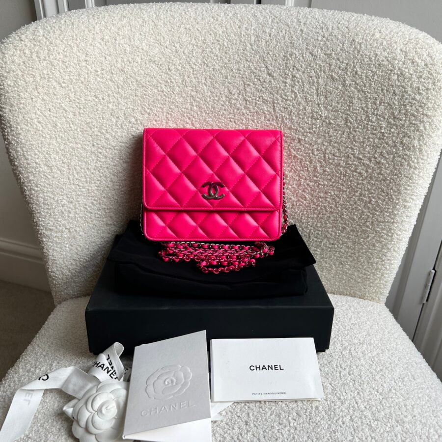 Chanel Quilted Bright Pink Chain Clutch (RRP £3320) | Studio Nafay
