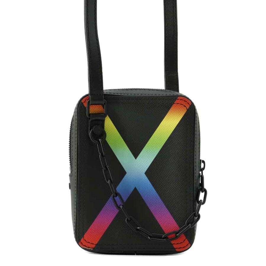 Louis Vuitton Noir Taiga Leather Shoulder Bag
