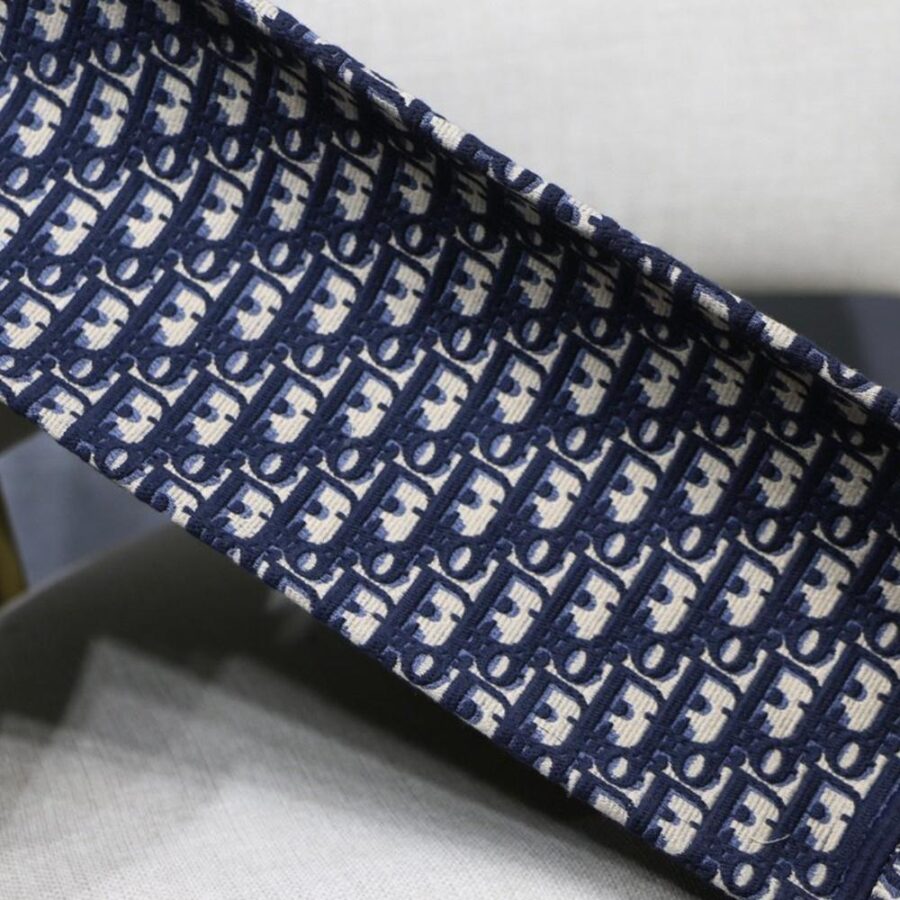 DIOR BOOK TOTE Navy Blue | Studio Nafay
