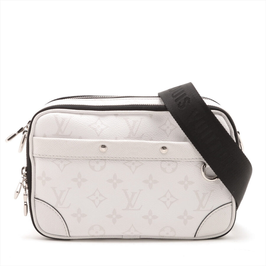 Louis Vuitton Outdoor Messenger PM