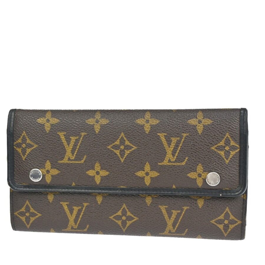 LOUIS VUITTON Macassar Wallet | Studio Nafay