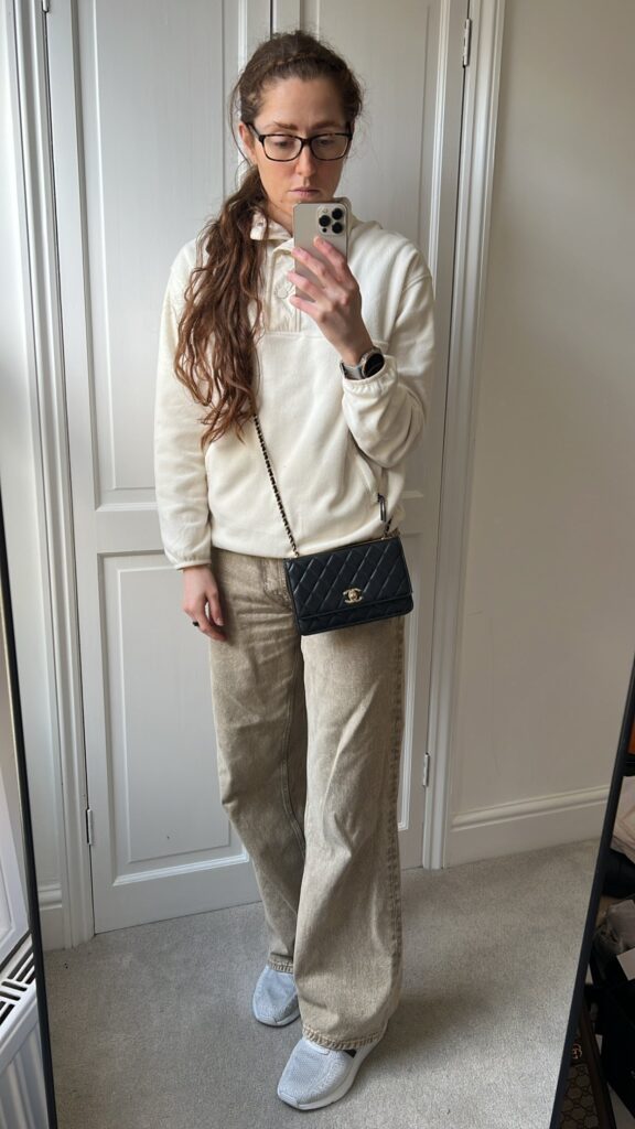 Chanel Trendy Wallet on Chain in Black Lambskin Gold Hardware (RRP £3,570) - Product Image 2
