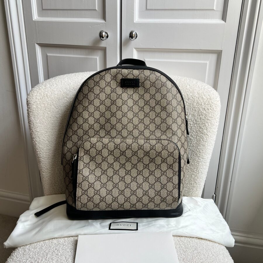 Gucci GG Supreme Large Backpack | Studio Nafay