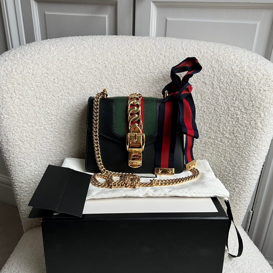 Gucci Hibiscus Navy Sylve Mini Chain Bag (RRP £1,790) | Studio Nafay