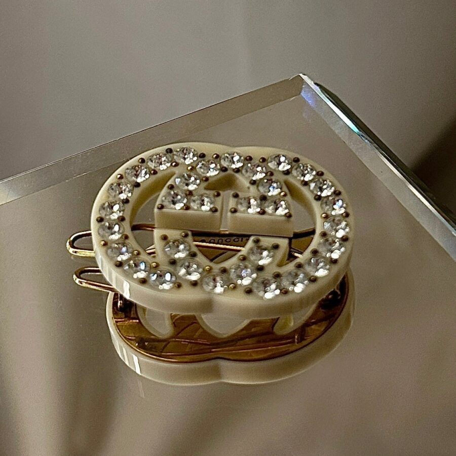 GUCCI Resin GG Crystal Hair Clips Ivory | Studio Nafay