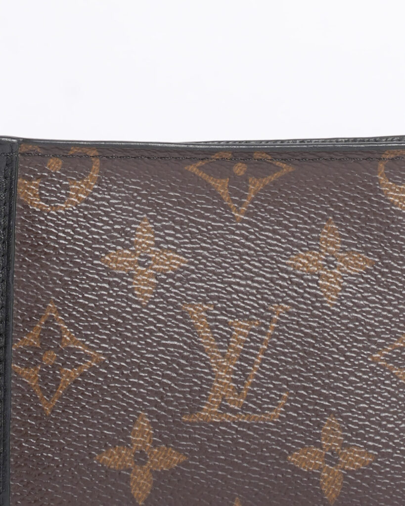 Louis Vuitton Multiple Leather Small Men's Wallet - Product Image 2