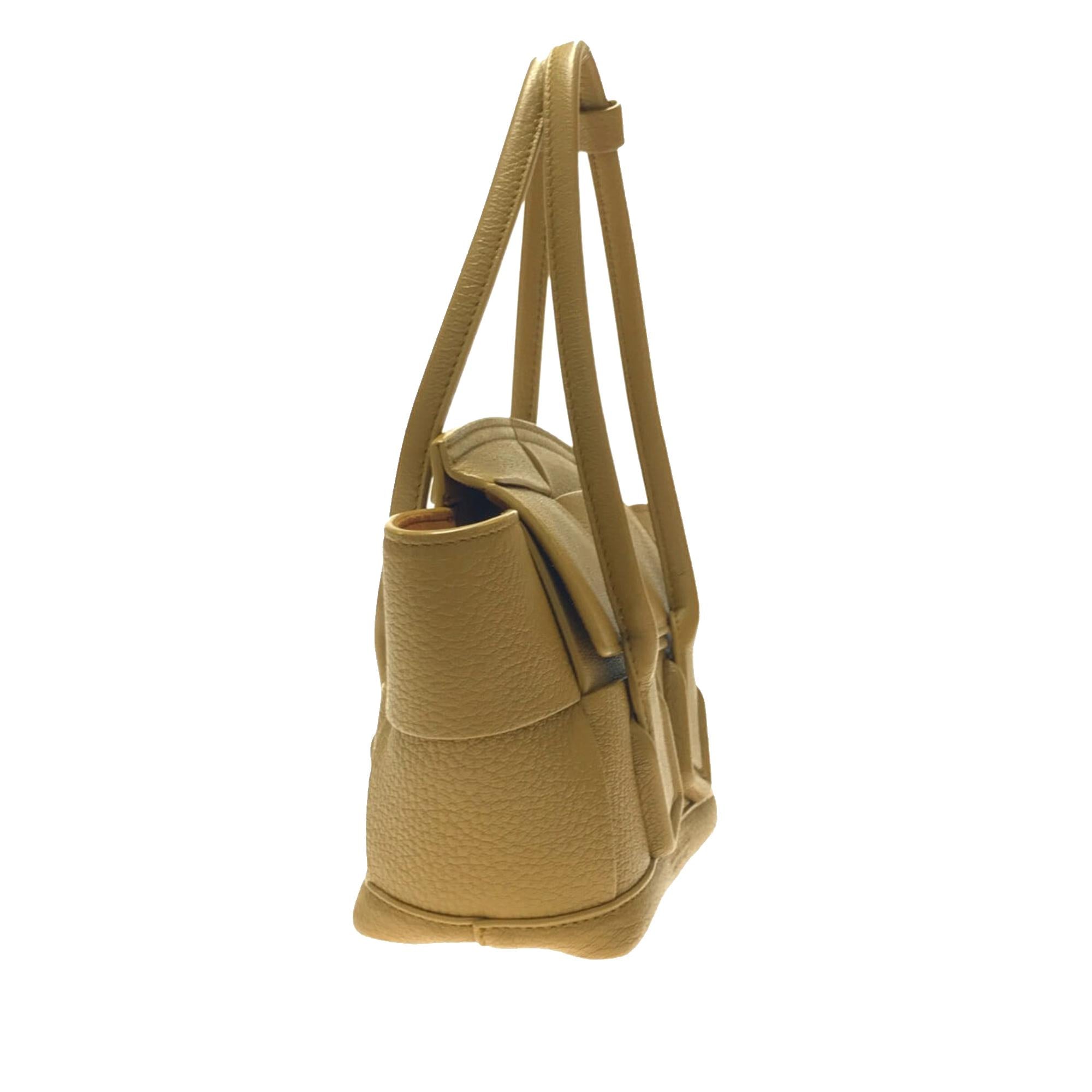 Bottega Veneta Intrecciato Mini Arco