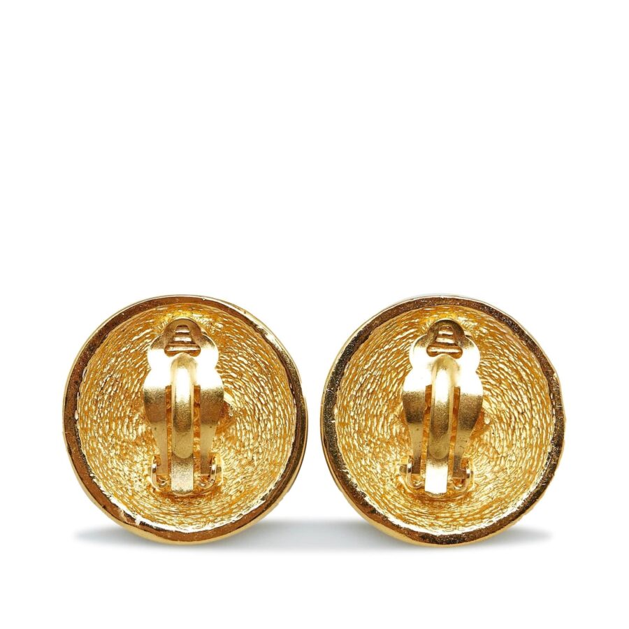Chanel CC Clip-On Earrings | Studio Nafay