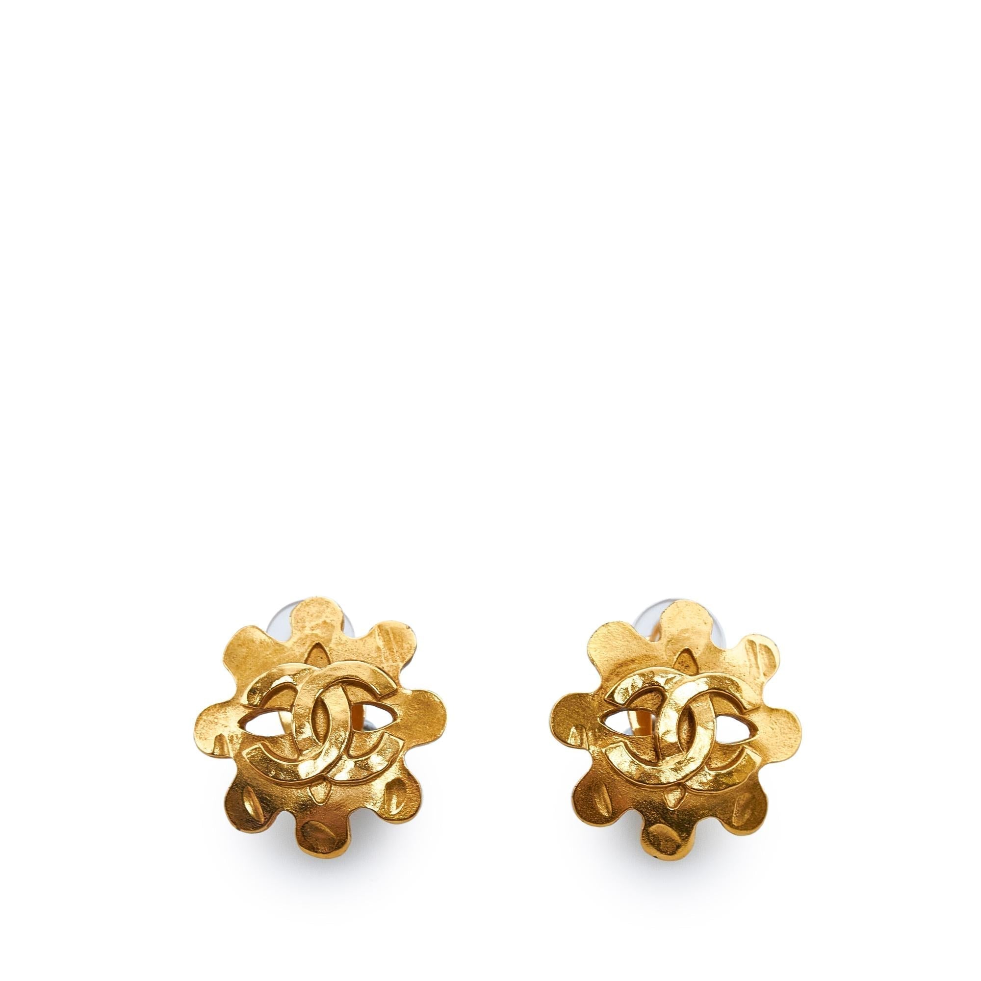 Chanel CC Clip-on Earrings