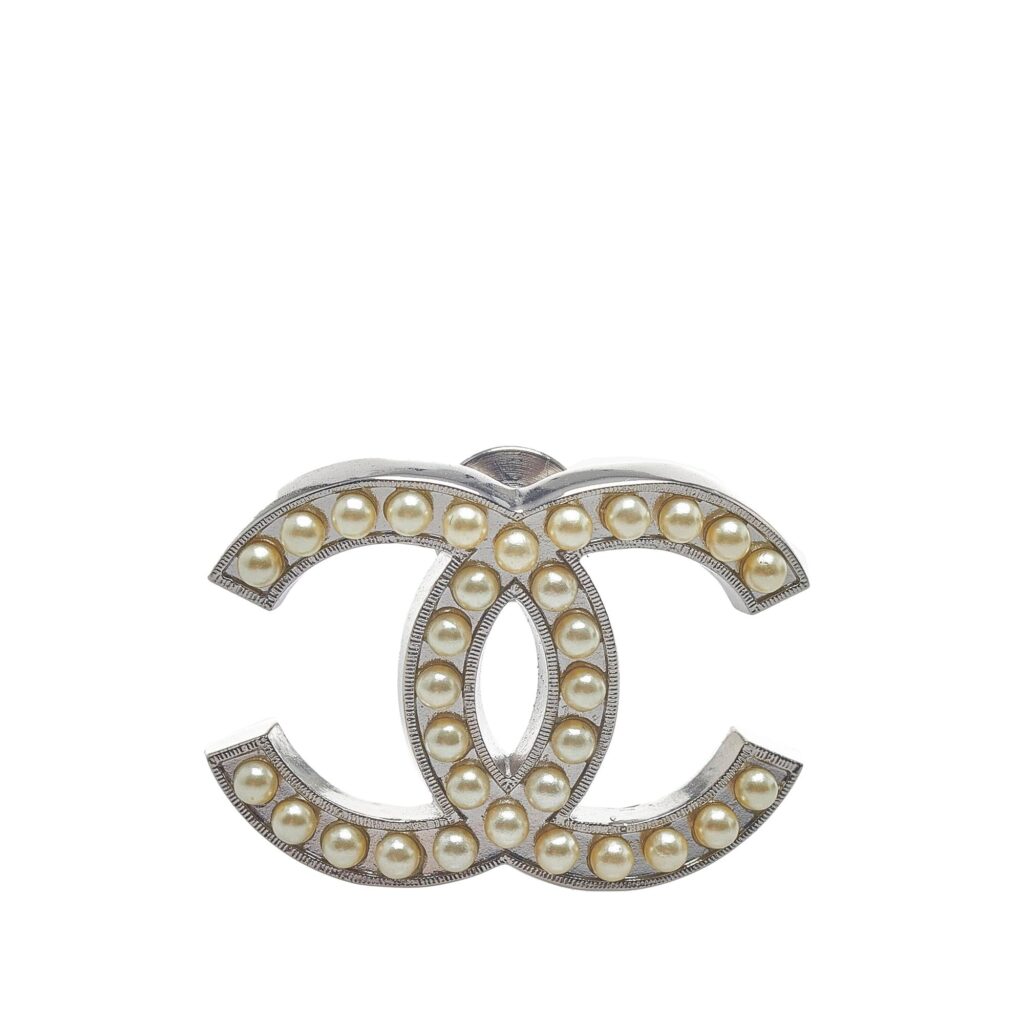 Chanel CC Faux Pearl Brooch - Product Image 2