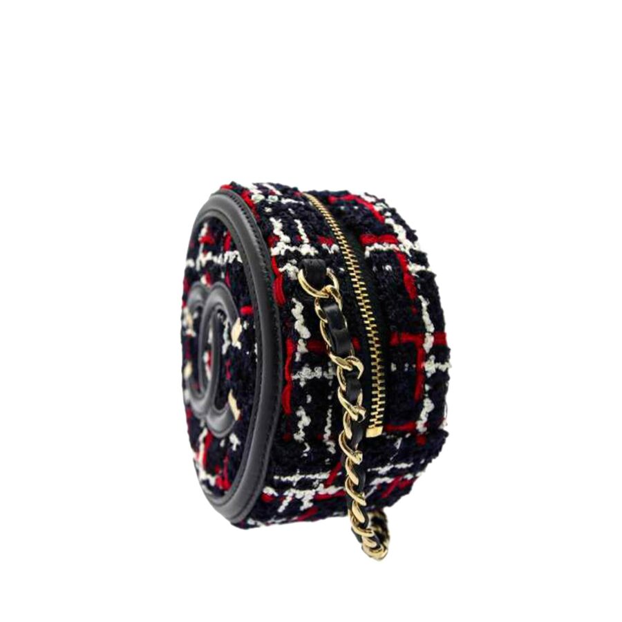Chanel CC Filigree Tweed Crossbody Bag | Studio Nafay
