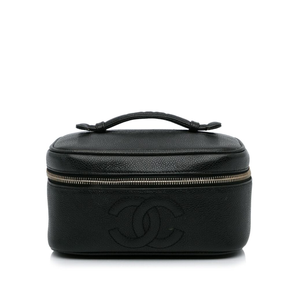 Chanel Caviar CC Vanity Bag | Studio Nafay