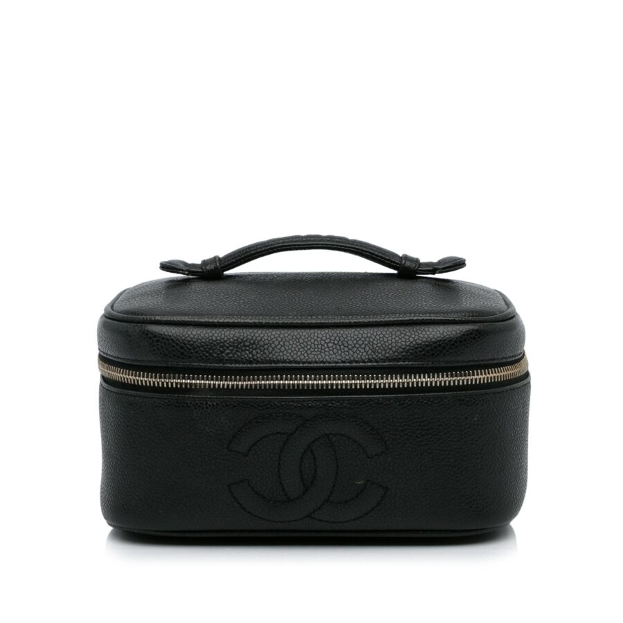 Chanel Caviar CC Vanity Bag | Studio Nafay