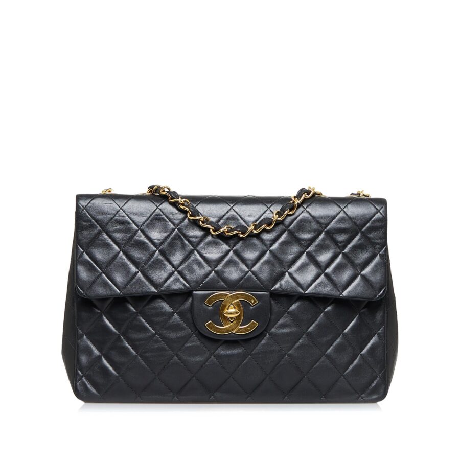 Chanel Maxi Classic Lambskin Single Flap | Studio Nafay