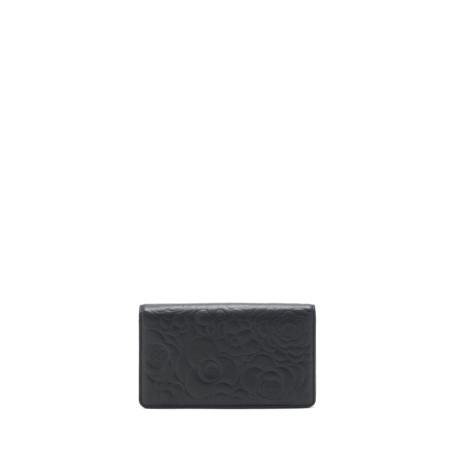 Chanel Camellia Fold Long Wallet Lambskin black / silver SHW | Studio Nafay
