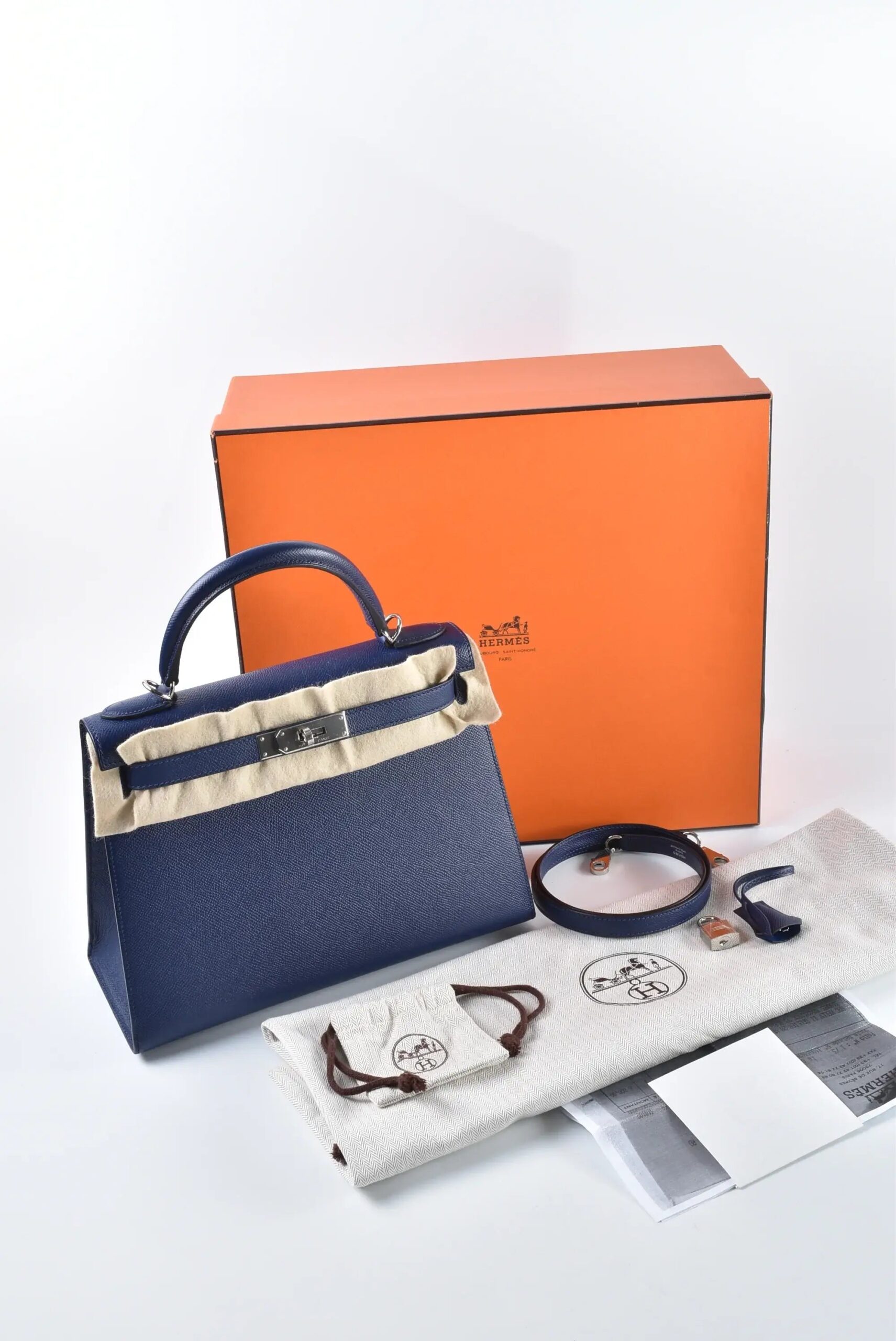 HERMES Kelly Bag Epsom Leather Handbag (25,28) navy silver hardware