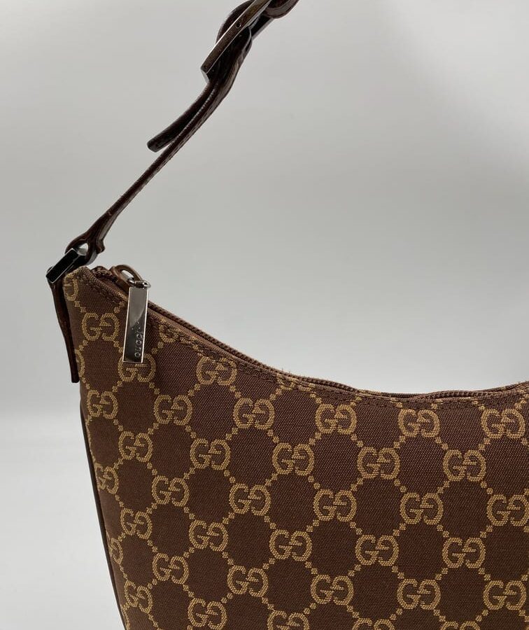 Gucci monogram shoulder bag | Studio Nafay
