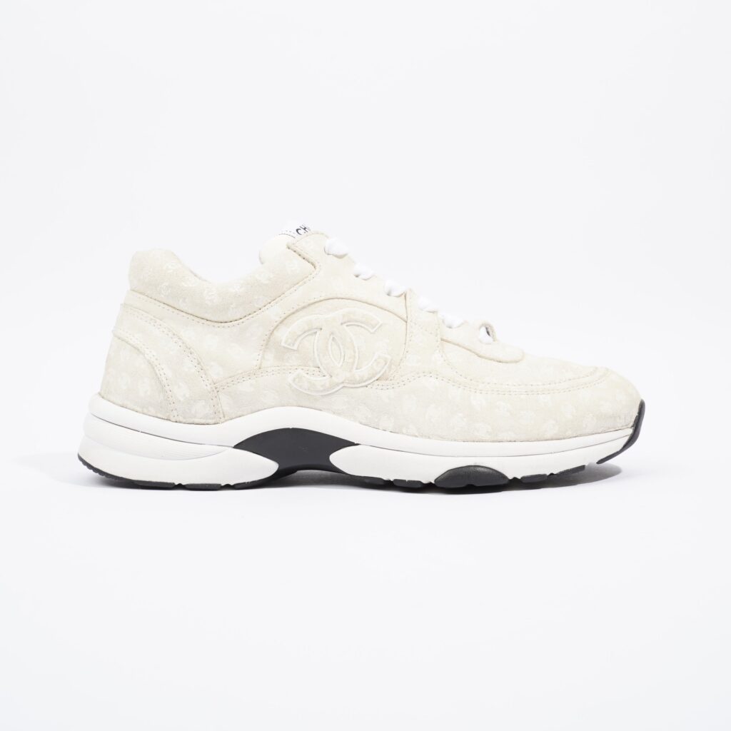 Chanel CC Logo Cream White Suede EU 39.5 UK 6.5 - Product Image 2