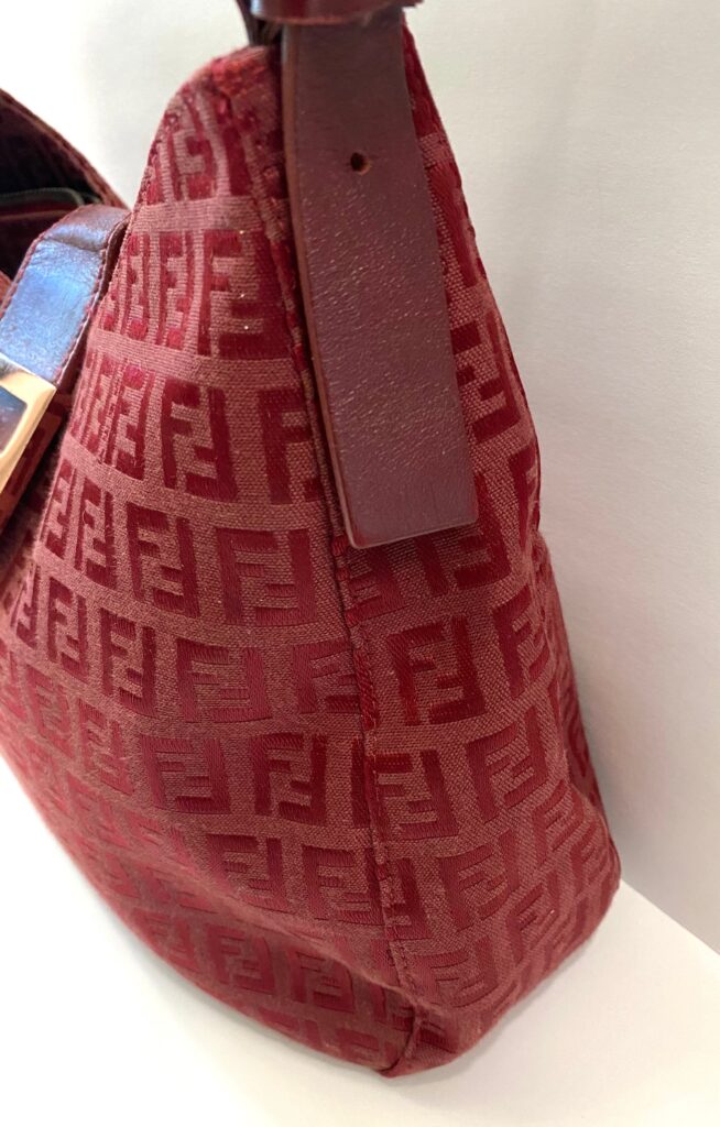 FENDI ZUCCHINO MAMA BAGUETTE SHOULDER BAG - Product Image 2