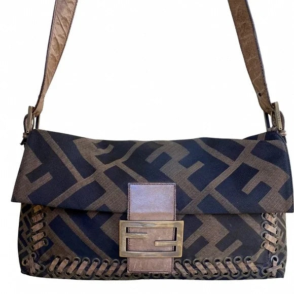 FENDI MAXI BAGUETTE SHOULDER BAG | Studio Nafay