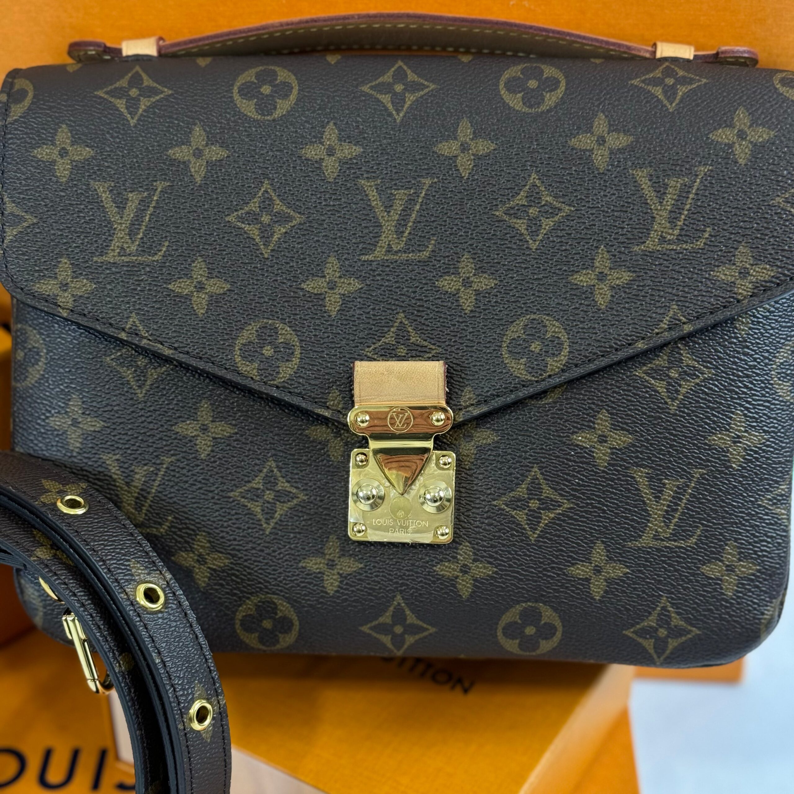 Louis Vuitton – Sac pochette Métis