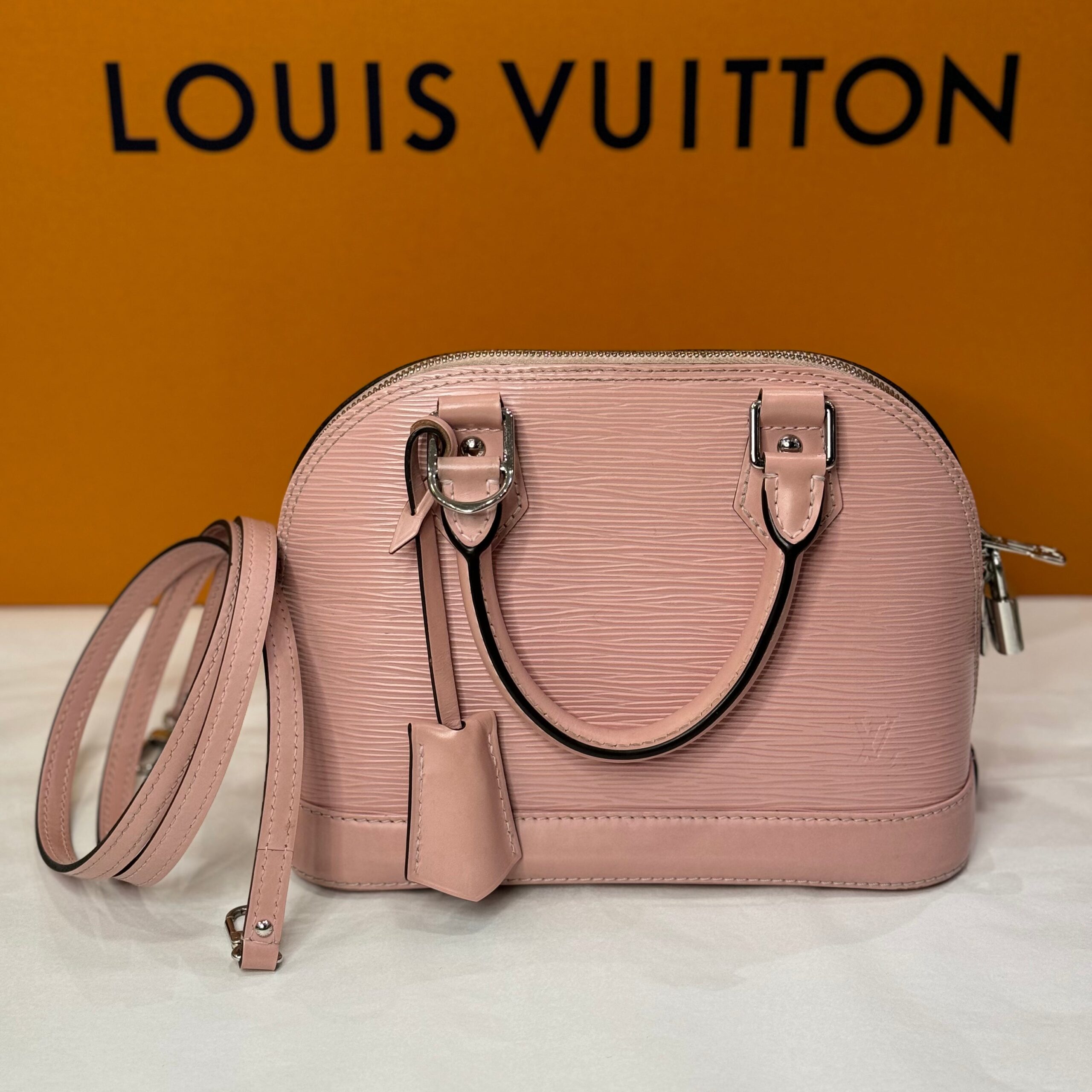 Louis Vuitton – Sac BB alma