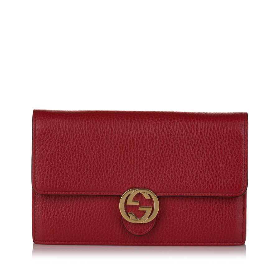 Gucci Interlocking G Wallet On Chain Red | Studio Nafay