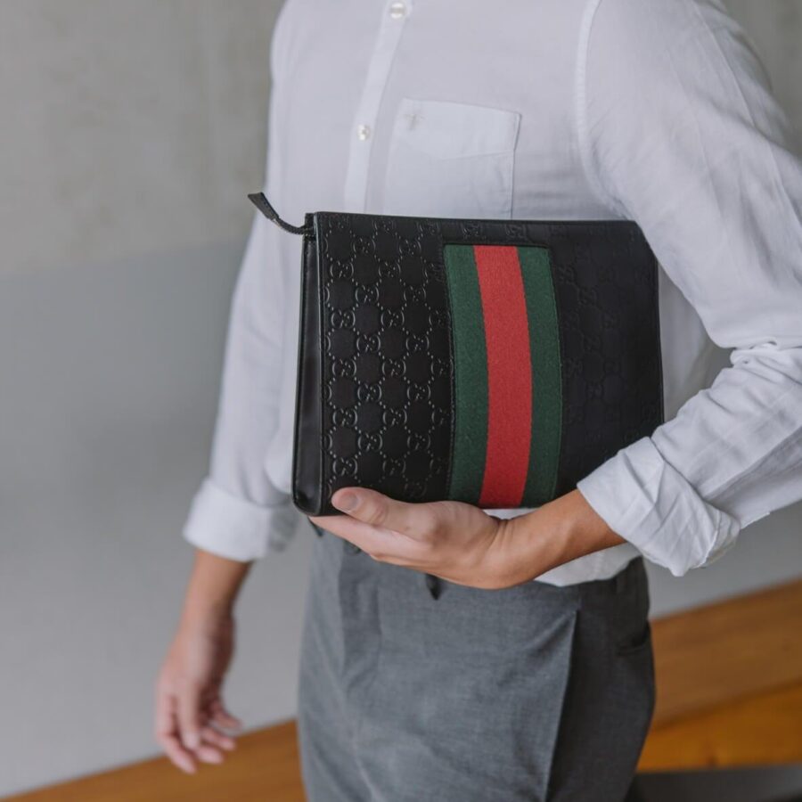 Guccissima Signature Web Pouch Black | Studio Nafay