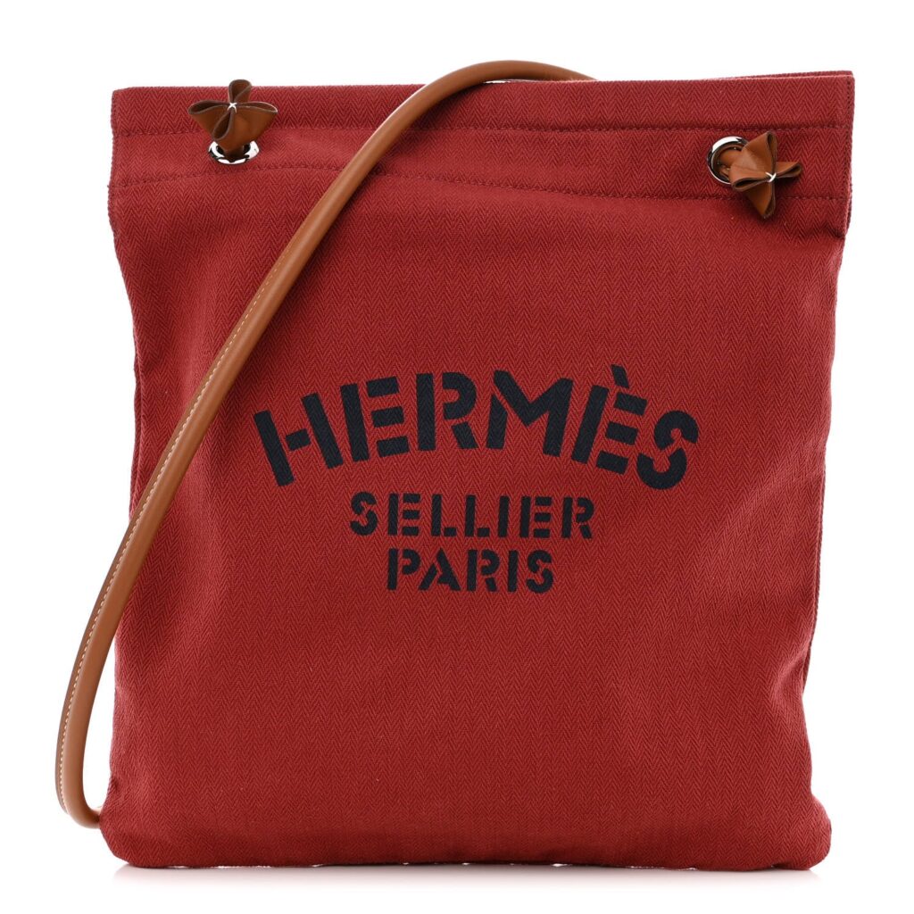 HERMÈS ALINE TOILE SWIFT H GROOMING BAG - Product Image 2