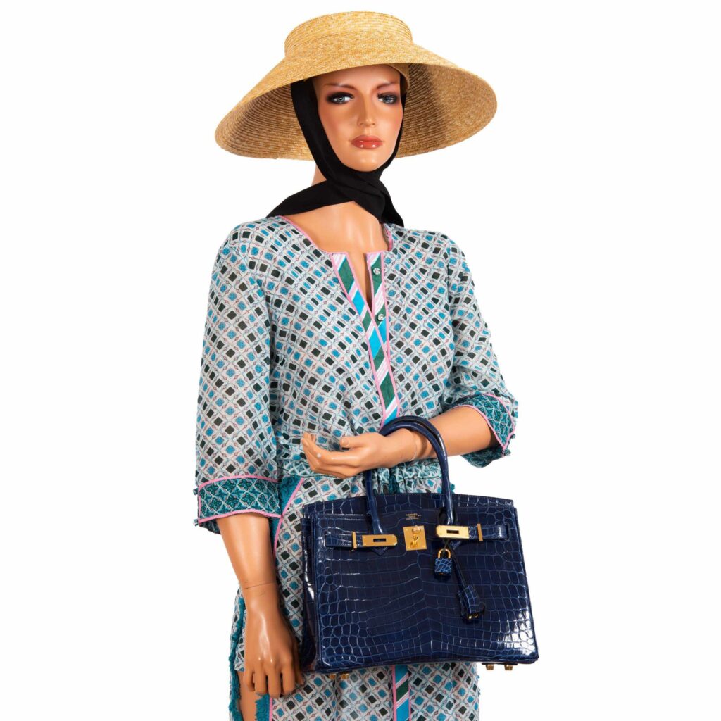 HermesBirkin 30 Blue Saphir Semi-Matte Niloticus Crocodile Gold Hardware - Product Image 2