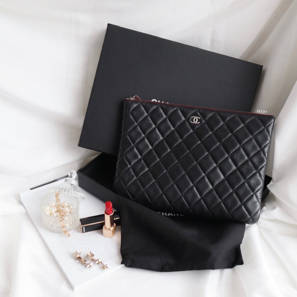 CHANEL LAMBSKIN CLUTCH | Studio Nafay