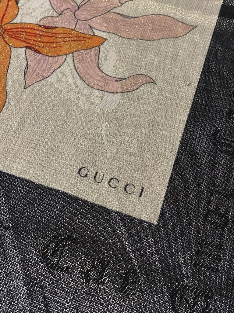 NWT RARE Gucci Floral Metallic Shimmer Lurex Gothic Snake Scarf with Box - Product Image 2