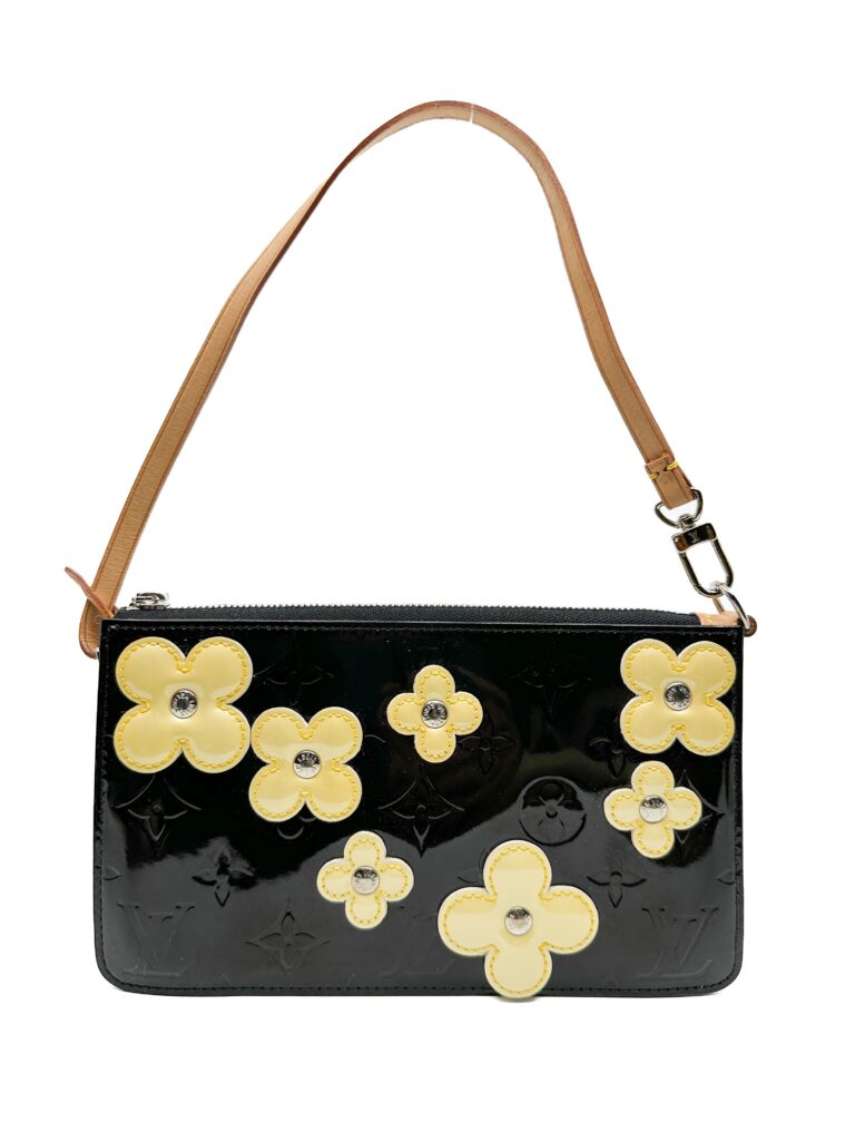 Louis Vuitton Pochette Lexington Flowers in Monogram Vernis Noir Black - Product Image 2