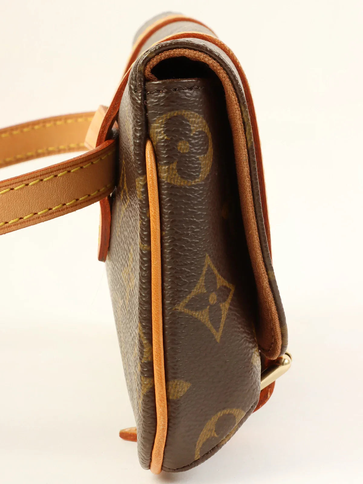 LOUIS VUITTON Made Canvas Monogram Pochette Marelle Brown