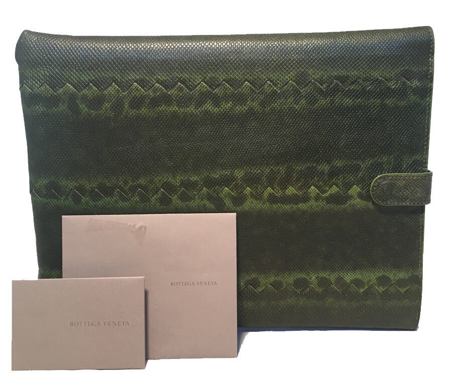 NWOT Bottega Veneta Green Lizard IPad Case with Box | Studio Nafay