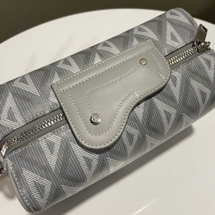 Dior Lingot 22 Grey CD Diamond Canvas & Calfskin | Studio Nafay