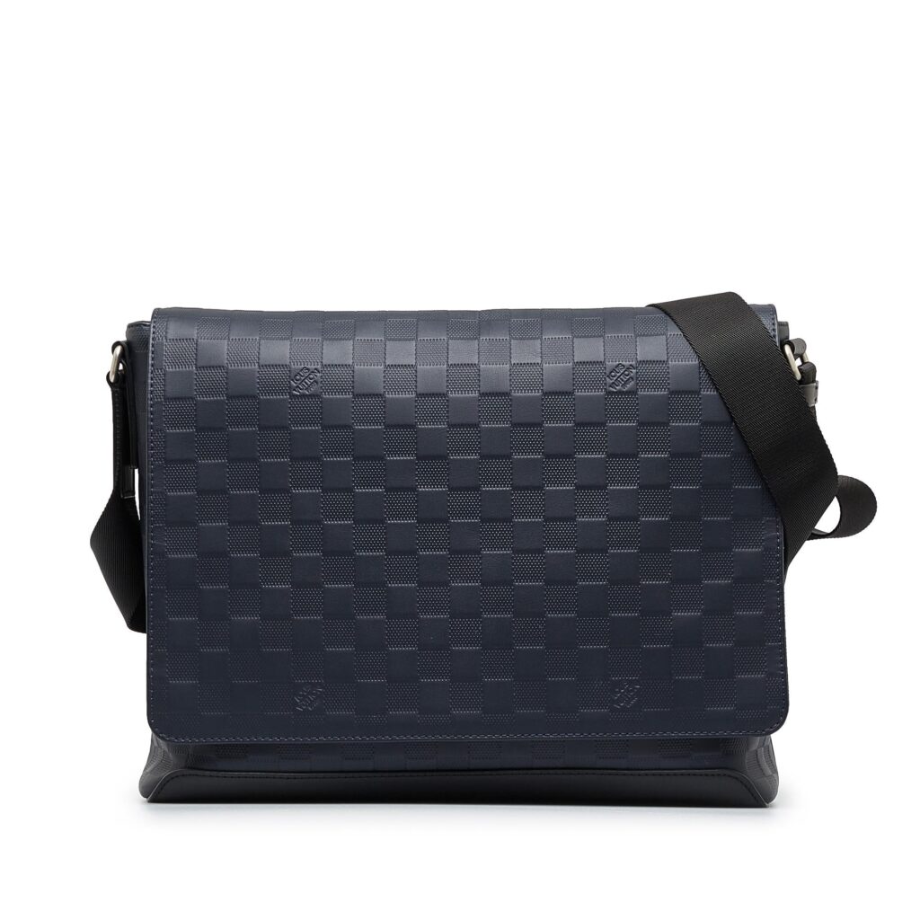 Louis Vuitton Damier Infini District MM - Product Image 2
