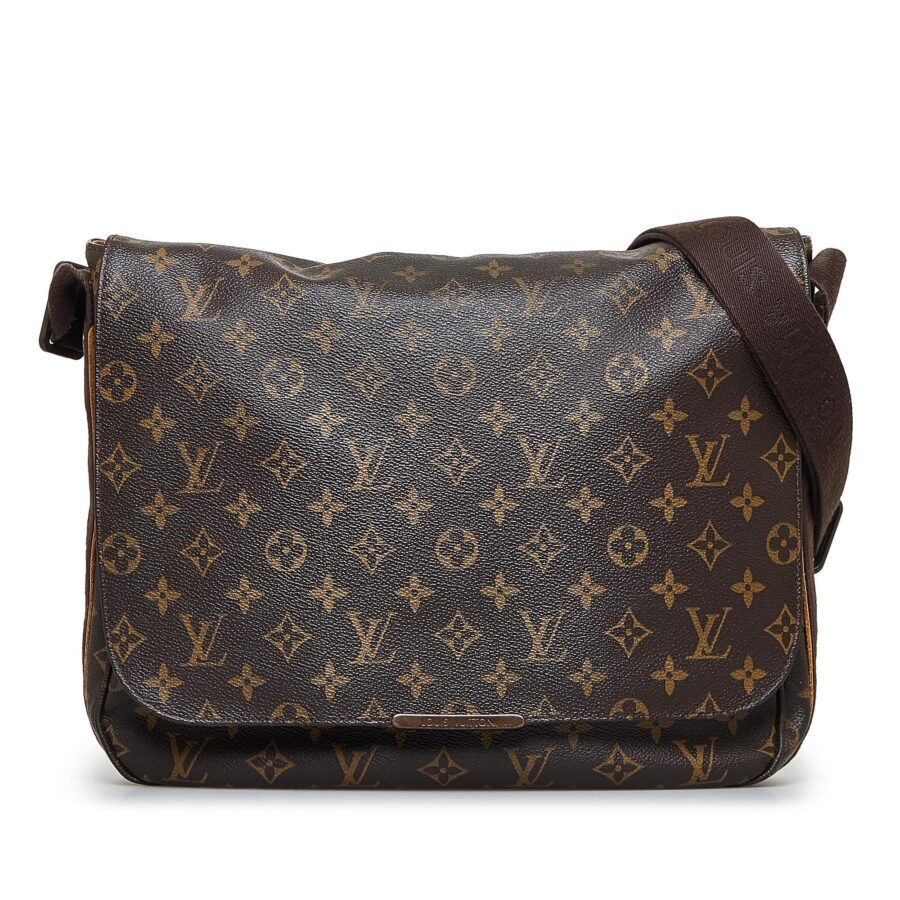 Louis Vuitton Monogram Beaubourg Messenger MM | Studio Nafay