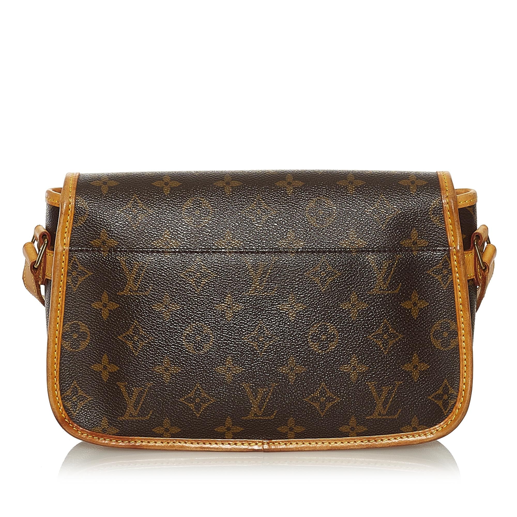 Louis Vuitton Monogram Sologne